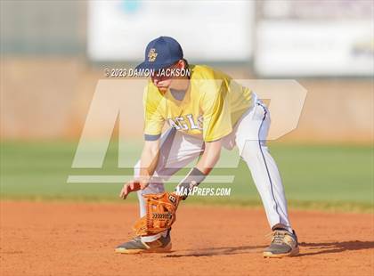 Thumbnail 2 in Boulder City vs Virgin Valley (NIAA 3A Southern Winners Semifinal) photogallery.
