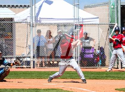 Thumbnail 1 in Dakota Ridge vs Mountain Range (CHSAA 5A Region Playoff) photogallery.