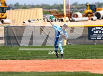 Thumbnail 2 in Dakota Ridge vs Mountain Range (CHSAA 5A Region Playoff) photogallery.