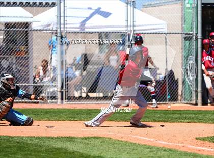 Thumbnail 1 in Dakota Ridge vs Mountain Range (CHSAA 5A Region Playoff) photogallery.