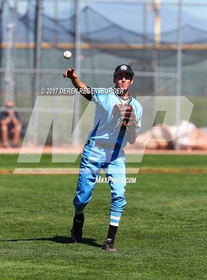 Thumbnail 2 in Dakota Ridge vs Mountain Range (CHSAA 5A Region Playoff) photogallery.