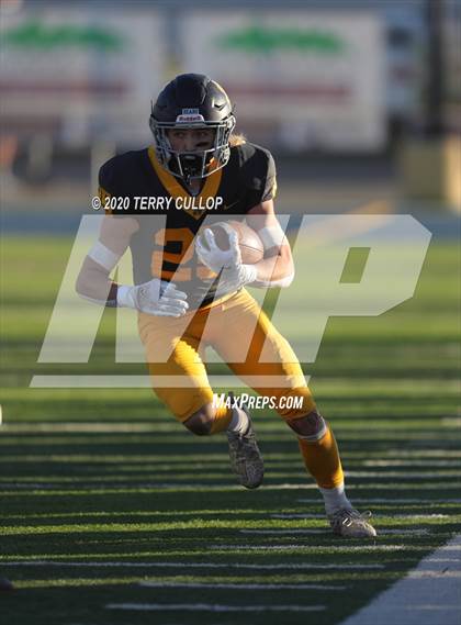 Thumbnail 2 in American Leadership Academy vs. Summit Academy (UHSAA 3A 1st Round Playoff) photogallery.