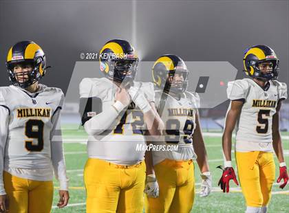 Thumbnail 3 in Millikan @ Camarillo photogallery.