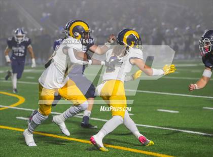 Thumbnail 2 in Millikan @ Camarillo photogallery.