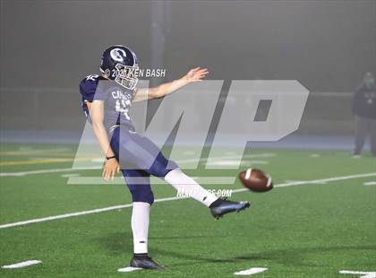 Thumbnail 1 in Millikan @ Camarillo photogallery.