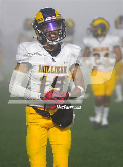 Thumbnail 1 in Millikan @ Camarillo photogallery.