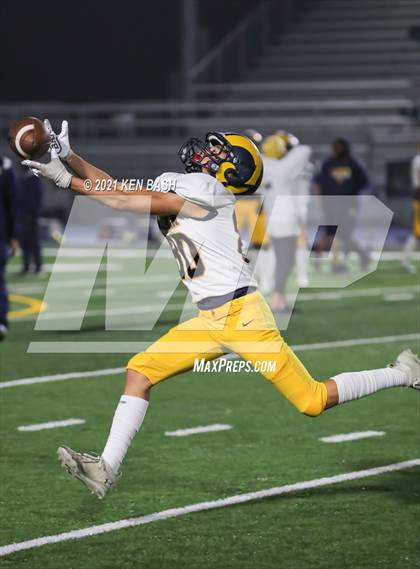 Thumbnail 1 in Millikan @ Camarillo photogallery.