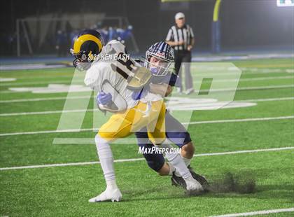 Thumbnail 1 in Millikan @ Camarillo photogallery.