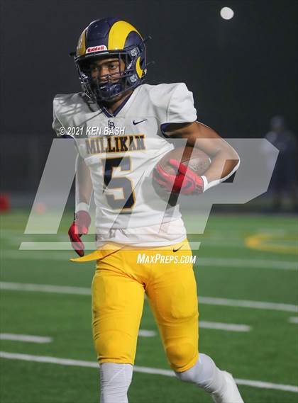Thumbnail 3 in Millikan @ Camarillo photogallery.