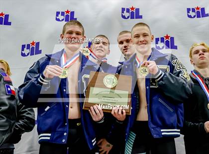 Thumbnail 3 in UIL 6A State Varsity Swim and Dive Finals photogallery.