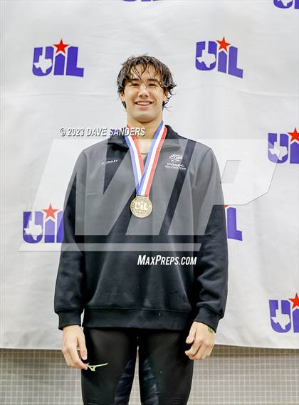 Thumbnail 1 in UIL 6A State Varsity Swim and Dive Finals photogallery.