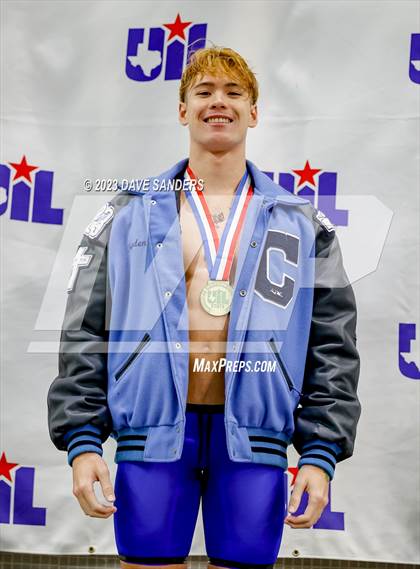Thumbnail 2 in UIL 6A State Varsity Swim and Dive Finals photogallery.