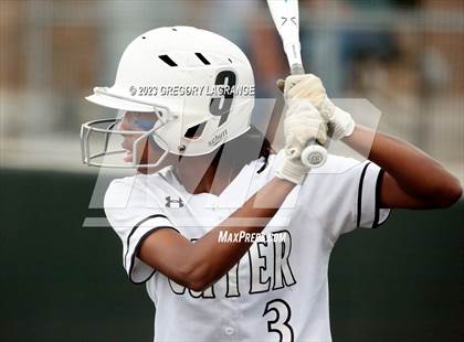 Thumbnail 1 in Southlake Carroll vs Guyer (UIL 6A Regional Semifinals) photogallery.
