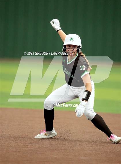 Thumbnail 2 in Southlake Carroll vs Guyer (UIL 6A Regional Semifinals) photogallery.