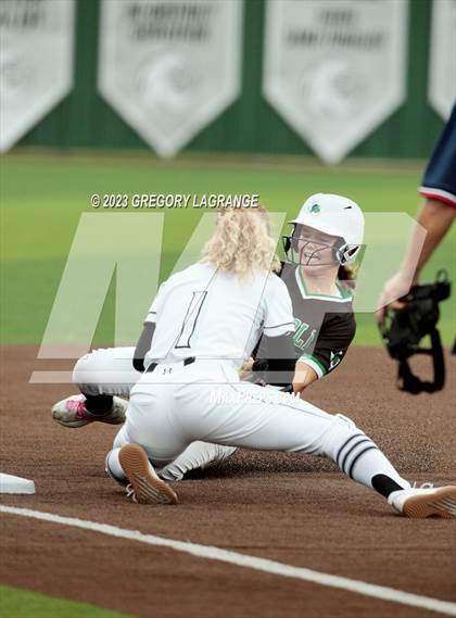 Thumbnail 1 in Southlake Carroll vs Guyer (UIL 6A Regional Semifinals) photogallery.