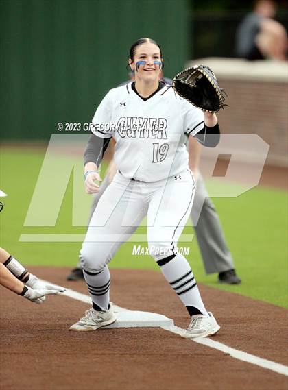 Thumbnail 2 in Southlake Carroll vs Guyer (UIL 6A Regional Semifinals) photogallery.