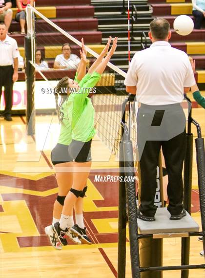 Thumbnail 2 in Canyon del Oro @ Greenway (AIA 4A Semifinal Playoff) photogallery.