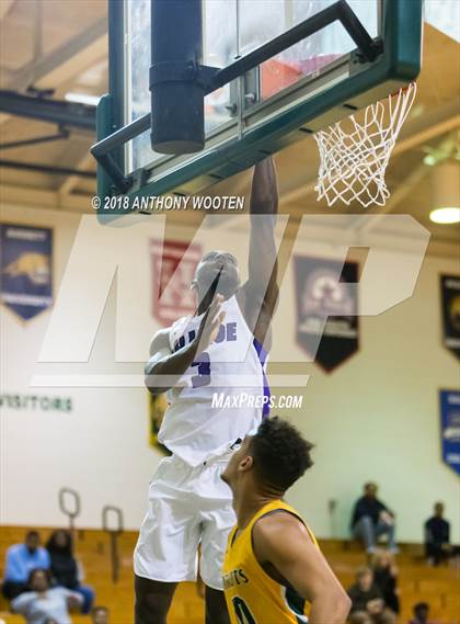 Thumbnail 3 in Village Christian Academy vs Independence (Hoops and Dreams Showcase) photogallery.