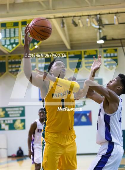 Thumbnail 3 in Village Christian Academy vs Independence (Hoops and Dreams Showcase) photogallery.