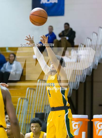 Thumbnail 3 in Village Christian Academy vs Independence (Hoops and Dreams Showcase) photogallery.