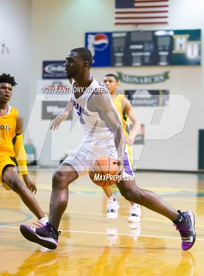 Thumbnail 2 in Village Christian Academy vs Independence (Hoops and Dreams Showcase) photogallery.