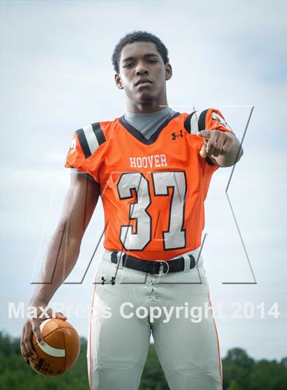 Thumbnail 3 in Hoover (2014 Preseason Top 25 Photo Shoot) photogallery.