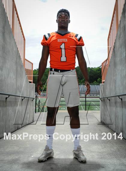 Thumbnail 1 in Hoover (2014 Preseason Top 25 Photo Shoot) photogallery.