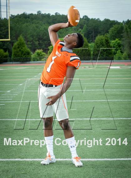 Thumbnail 2 in Hoover (2014 Preseason Top 25 Photo Shoot) photogallery.