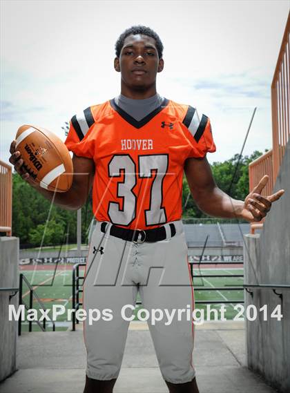 Thumbnail 3 in Hoover (2014 Preseason Top 25 Photo Shoot) photogallery.