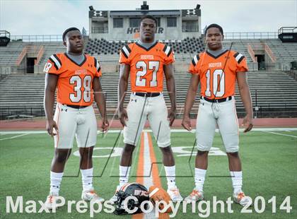 Thumbnail 1 in Hoover (2014 Preseason Top 25 Photo Shoot) photogallery.