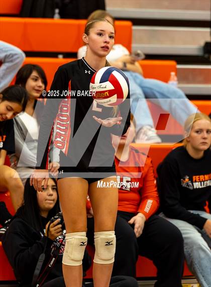 Thumbnail 1 in South Tahoe @ Fernley photogallery.