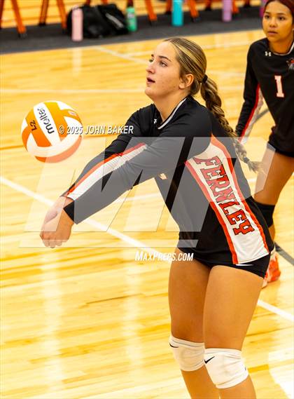 Thumbnail 2 in South Tahoe @ Fernley photogallery.