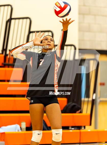 Thumbnail 3 in South Tahoe @ Fernley photogallery.