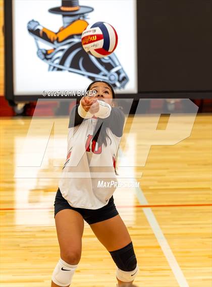 Thumbnail 1 in South Tahoe @ Fernley photogallery.