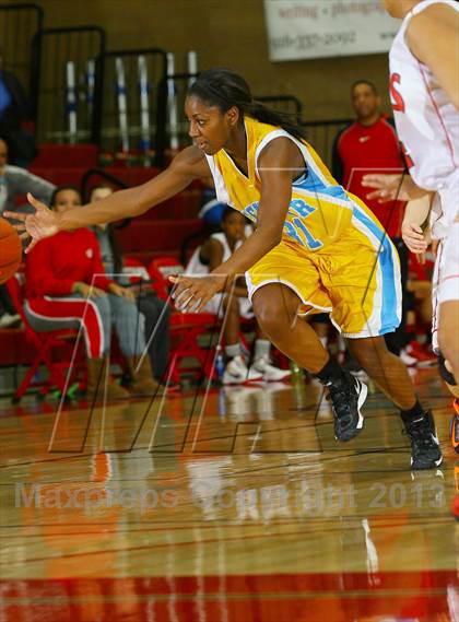 Thumbnail 2 in Center vs Antelope (Common Good Classic) photogallery.