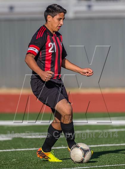 Thumbnail 3 in Jersey Village vs Clear Brook (Pasadena Cup) photogallery.