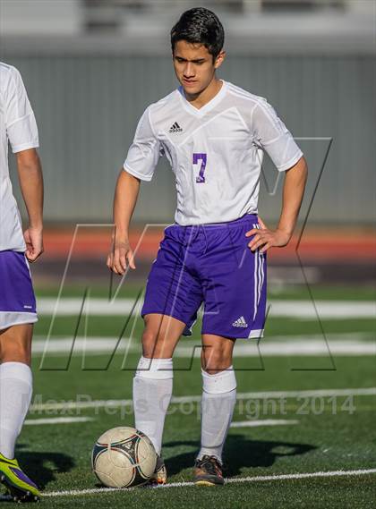 Thumbnail 1 in Jersey Village vs Clear Brook (Pasadena Cup) photogallery.