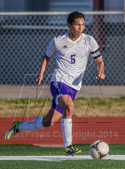 Thumbnail 3 in Jersey Village vs Clear Brook (Pasadena Cup) photogallery.