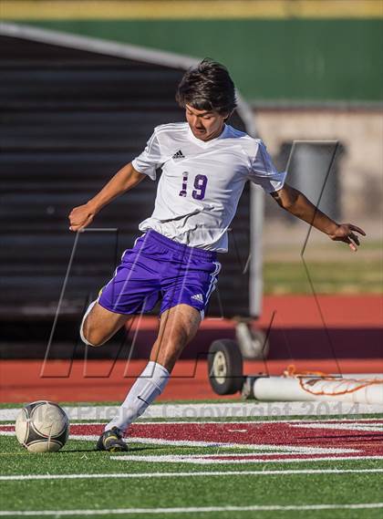 Thumbnail 1 in Jersey Village vs Clear Brook (Pasadena Cup) photogallery.