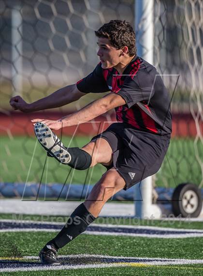 Thumbnail 3 in Jersey Village vs Clear Brook (Pasadena Cup) photogallery.