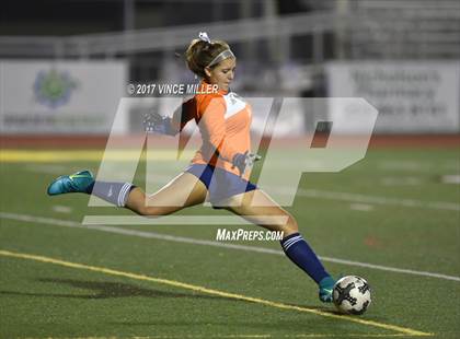 Thumbnail 3 in Bellarmine Prep @ Sumner photogallery.