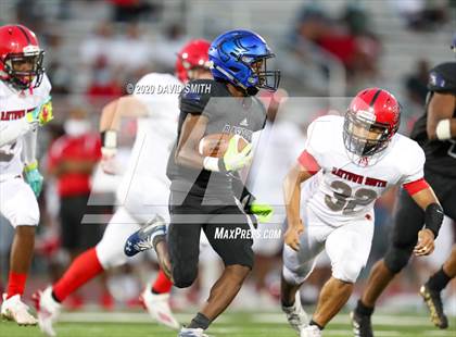 Thumbnail 2 in Raytown South vs Raytown photogallery.