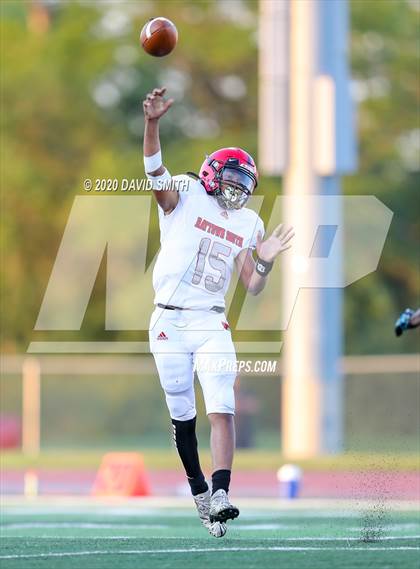 Thumbnail 1 in Raytown South vs Raytown photogallery.