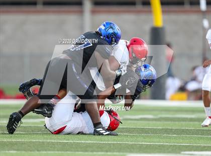Thumbnail 2 in Raytown South vs Raytown photogallery.