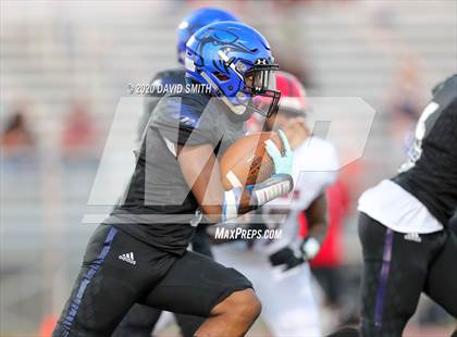 Thumbnail 3 in Raytown South vs Raytown photogallery.