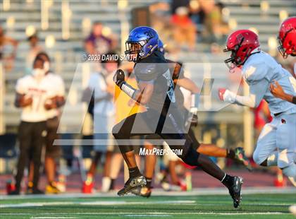Thumbnail 1 in Raytown South vs Raytown photogallery.