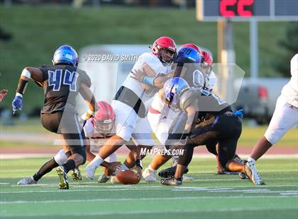 Thumbnail 2 in Raytown South vs Raytown photogallery.