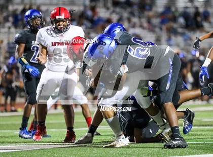 Thumbnail 3 in Raytown South vs Raytown photogallery.