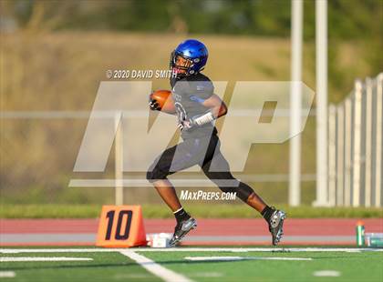 Thumbnail 2 in Raytown South vs Raytown photogallery.