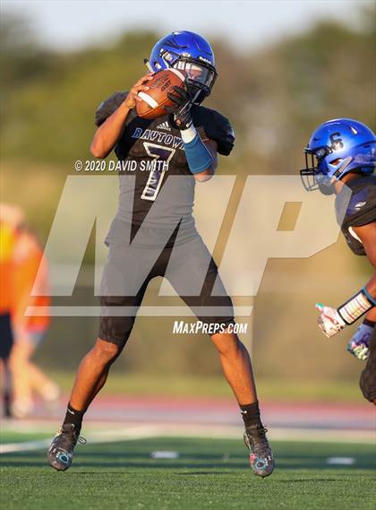 Thumbnail 2 in Raytown South vs Raytown photogallery.